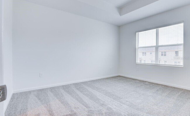 Building Photo - 232 Nine Iron Dr