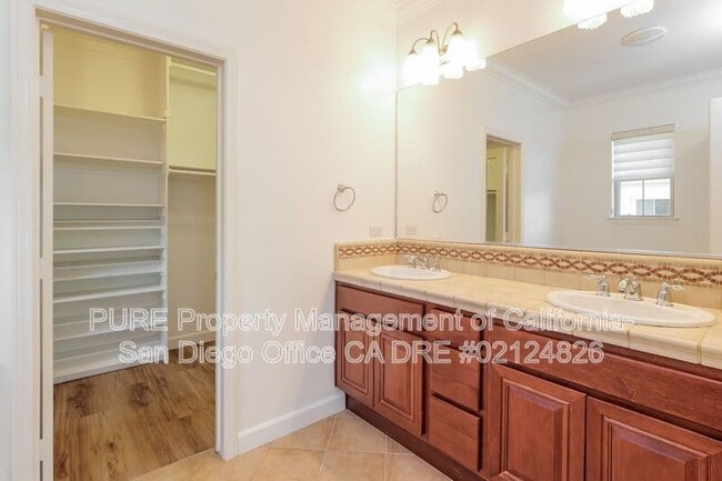 Building Photo - 2764 Piantino Cir