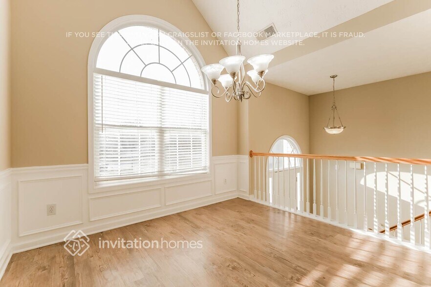 Building Photo - 2600 Santa Fe Ct SE