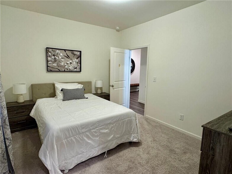 Building Photo - 152 Andria Wy NW