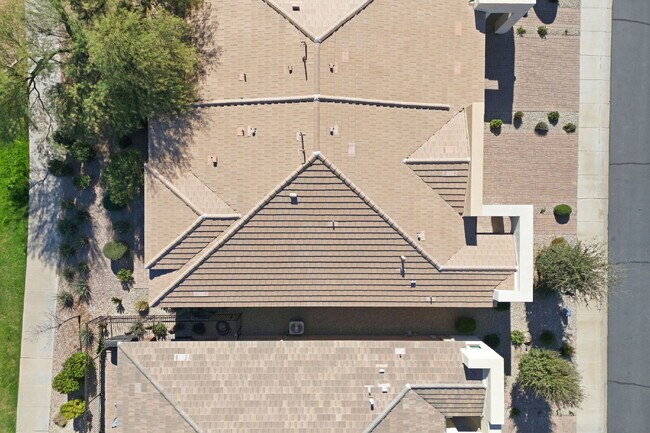 Building Photo - 35989 N Kennedia Ln
