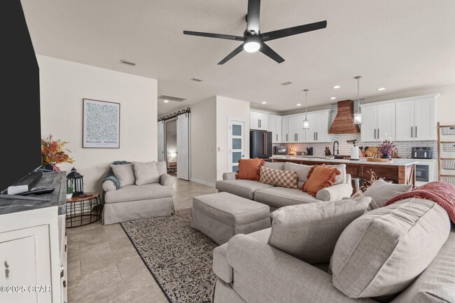 Building Photo - 105 Johnson Bayou Dr