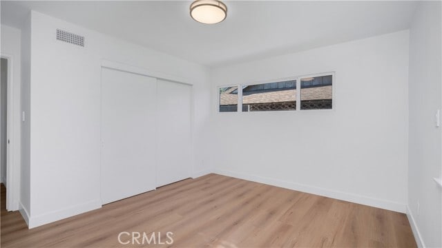 Building Photo - 1152 W Wakefield Ave