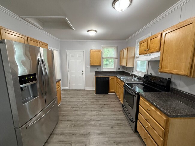 Building Photo - Great 3 Bedroom Home for Rent