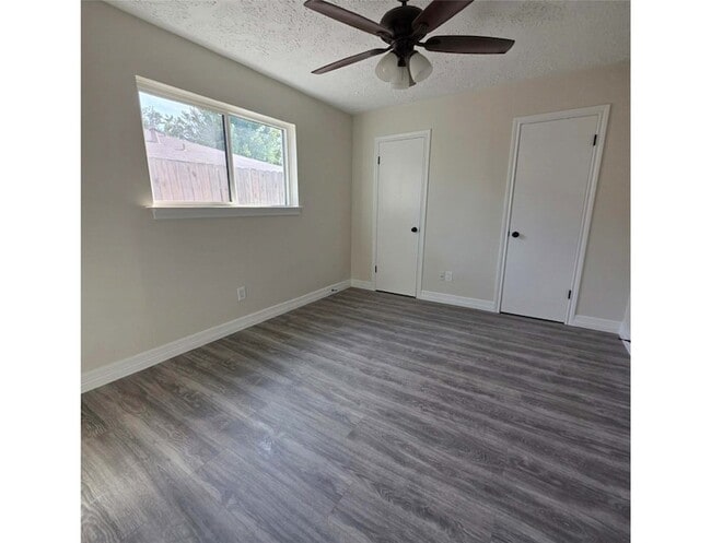 Building Photo - 7423 Weatherhill Ln
