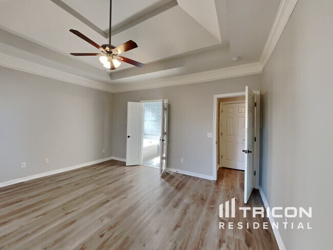 Building Photo - 105 Crooked Creek Ct