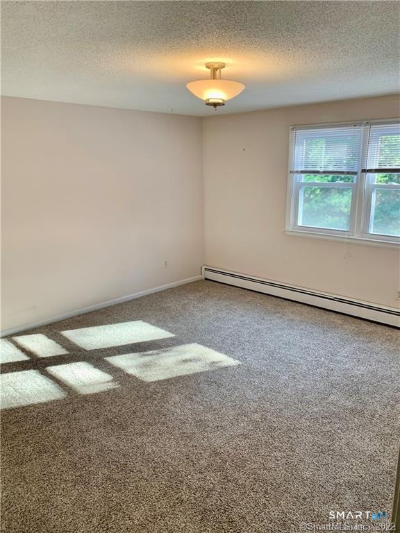 Building Photo - 121 Rockledge Dr