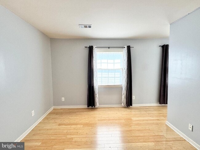 Building Photo - 12732 Lighthouse Ln
