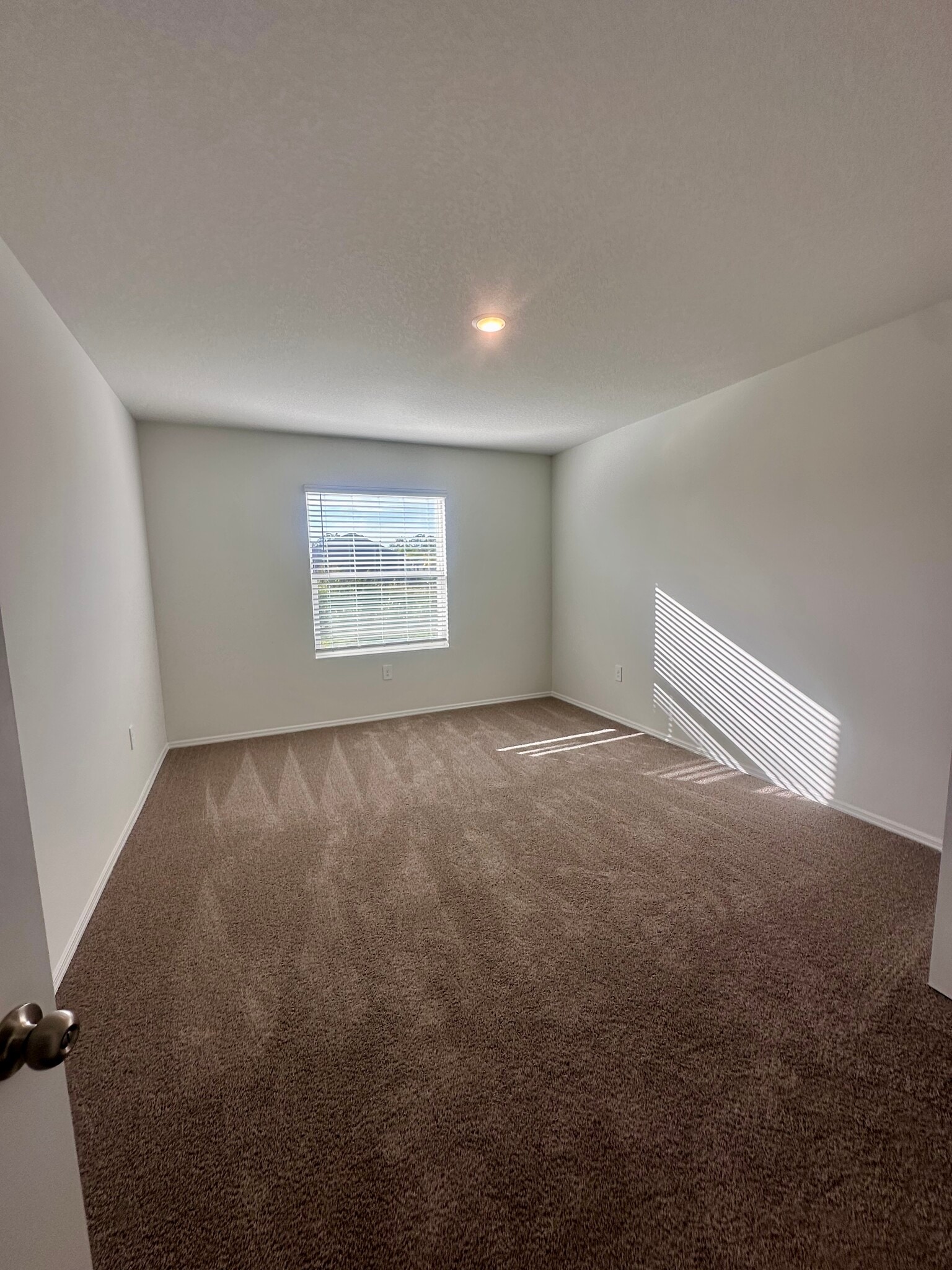 Building Photo - 4425 Boxelder Ave