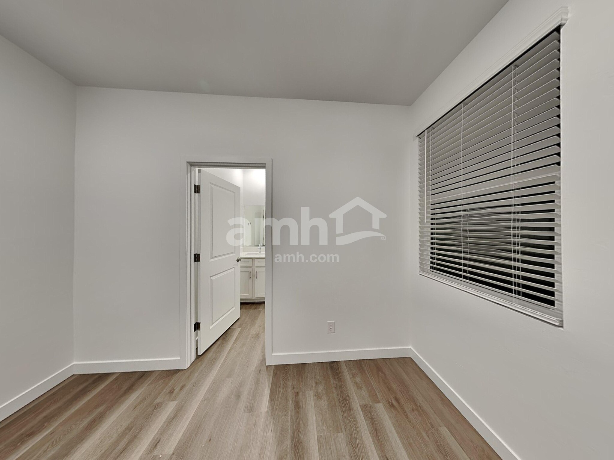 Building Photo - 13085 N Serenity Vly Dr