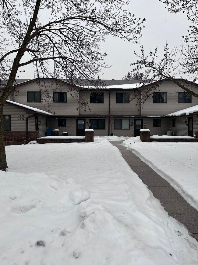 Building Photo - 1274 Greenbriar Ct
