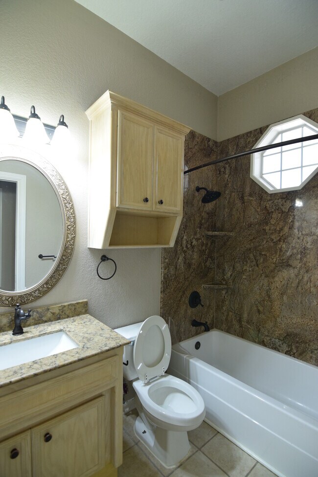 Building Photo - 5301 Williams Dr