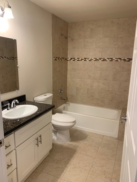 Building Photo - 619 Elizabeth St