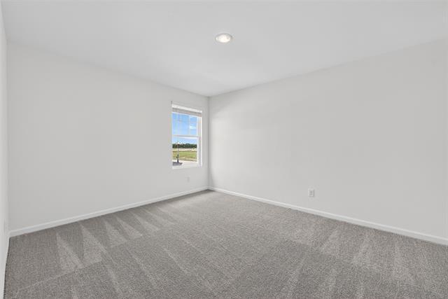Building Photo - 2122 Prairie Ln