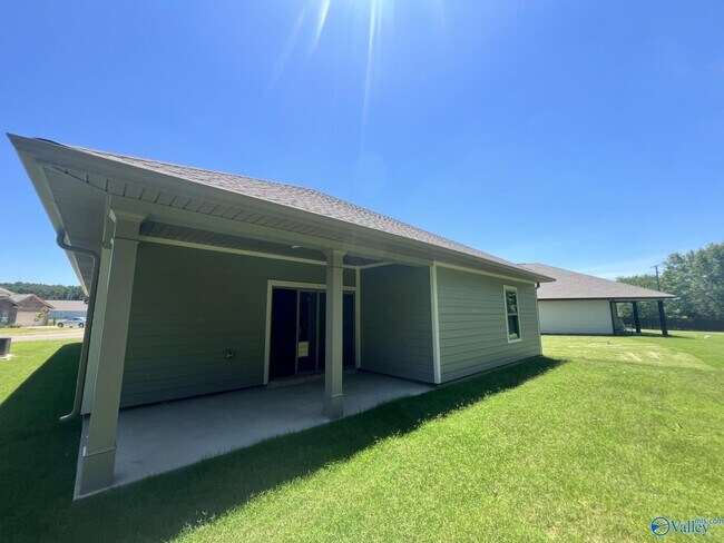 Building Photo - 15573 Ruthie Lynn Dr
