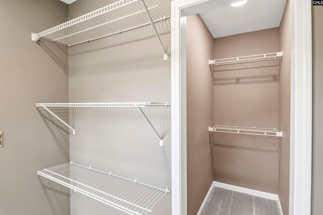 Building Photo - 1100 Woodtree Ct