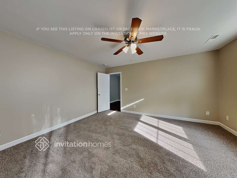 Building Photo - 1518 Hawkcrest Ln