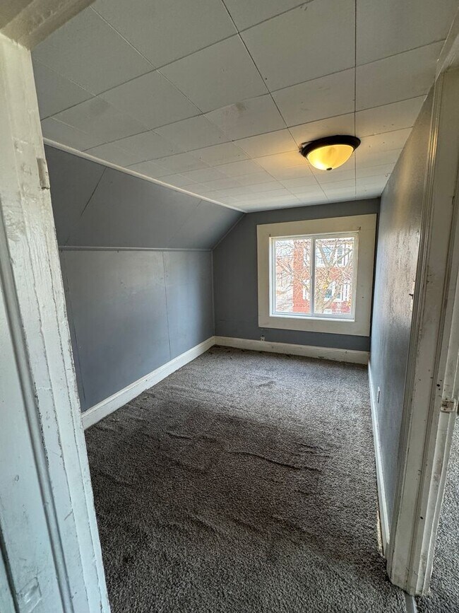 Building Photo - 2411 61st St