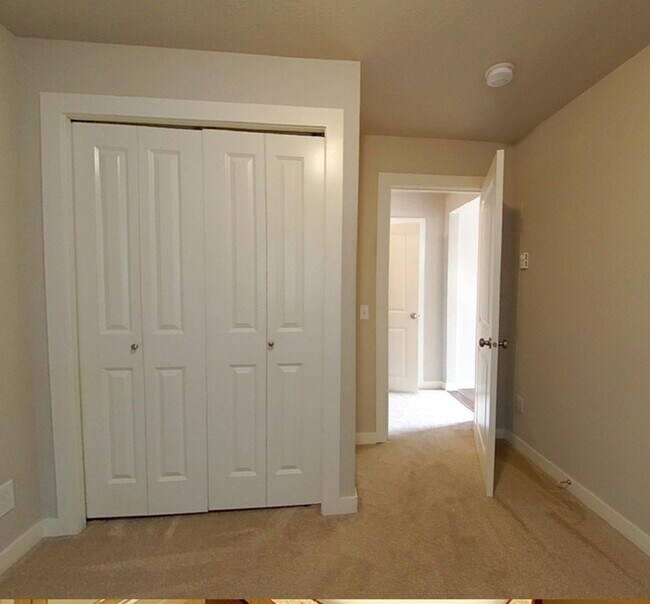 Building Photo - 1713 - Restore