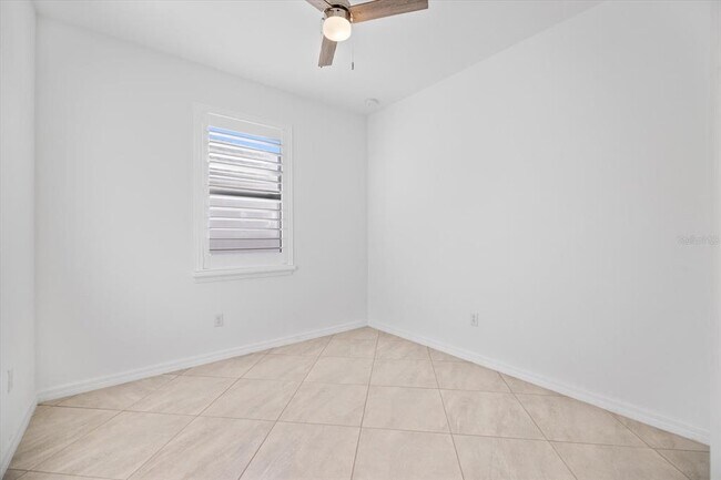 Building Photo - 6507 Clairborne Ln