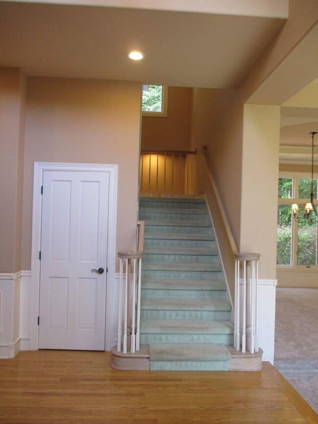 Building Photo - Beautiful 3 Bedroom Home in Gig Harbor