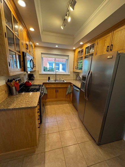 Building Photo - 1364 Neel St