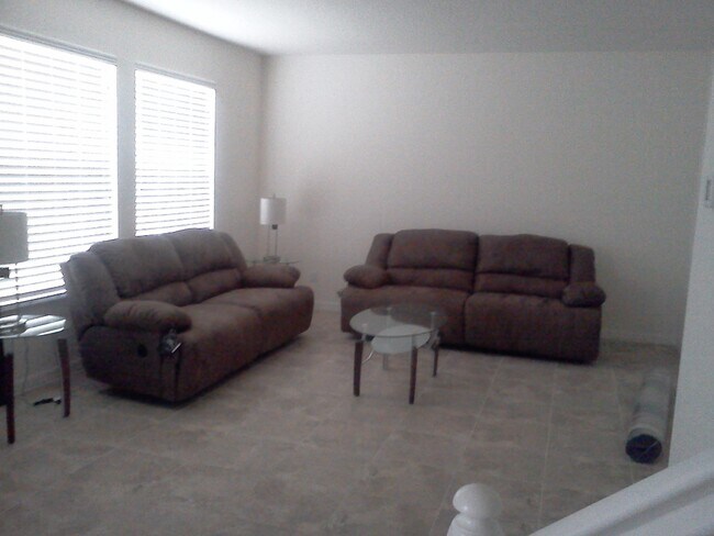 Building Photo - 12514 Sawgrass Oak St