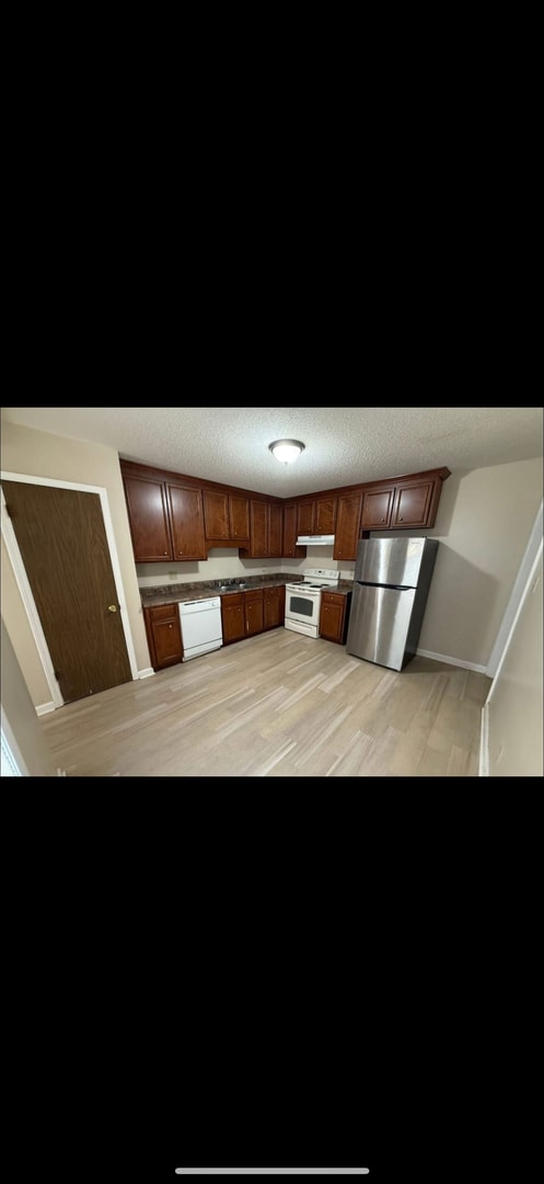 Building Photo - New Rental Available-Move In Ready