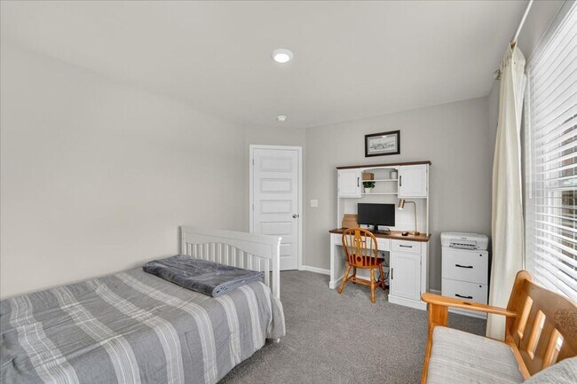 Building Photo - 147 Joya Brk Wy
