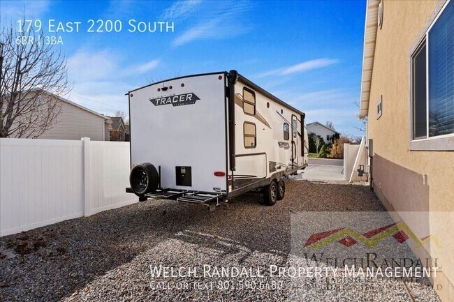 Building Photo - 179 E 2200 S