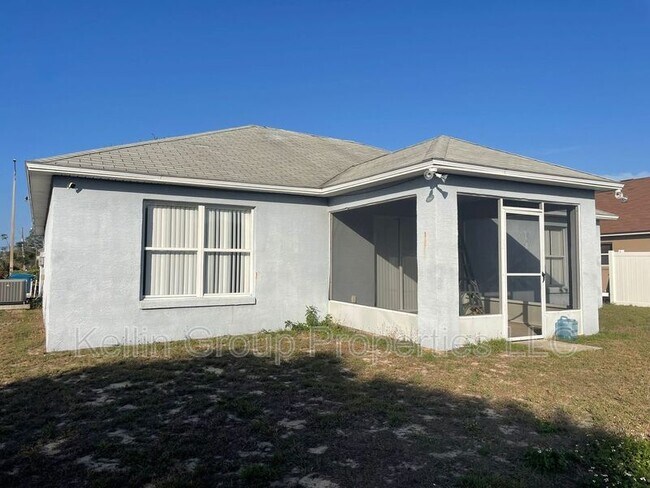 Building Photo - 1145 View Pointe Cir