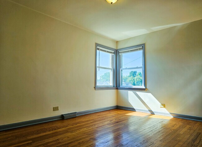 Building Photo - 5950 W Schubert Ave