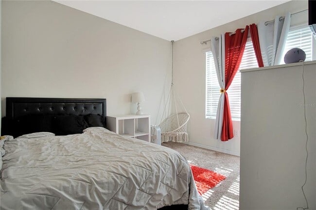 Building Photo - 203 Fall Glo Rd