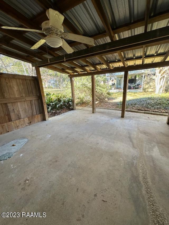 Building Photo - 40 Phlox Dr