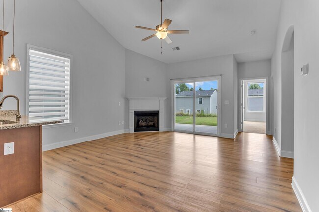 Building Photo - 111 Royal Pine Wy.