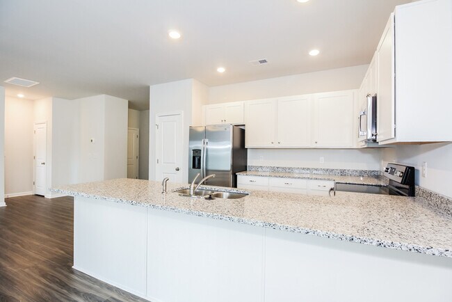 Building Photo - 7567 Tender Heart Cir