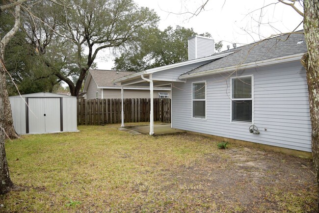 Building Photo - Cozy and Convenient Home in Niceville!