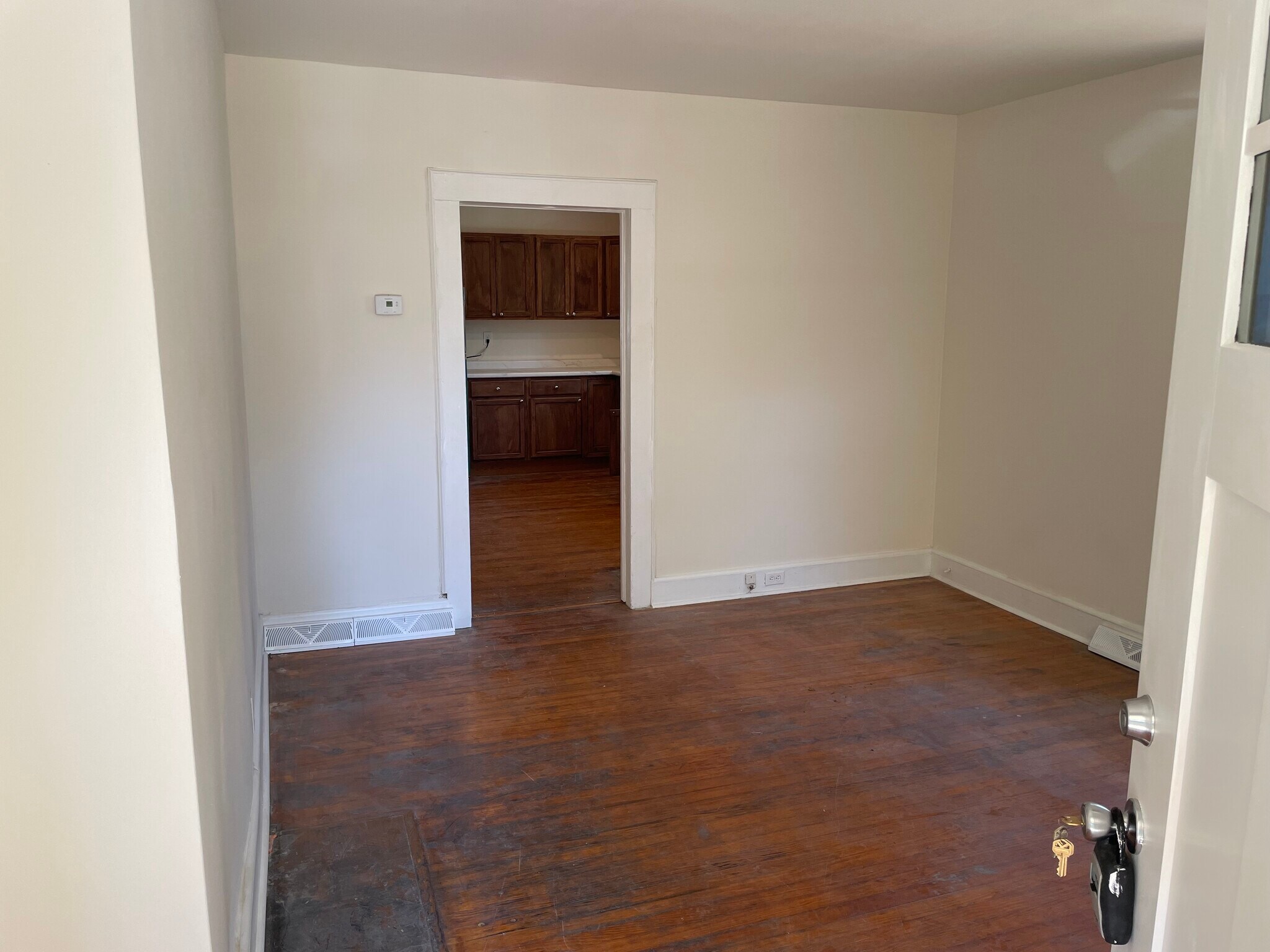 Building Photo - 298 Werts St