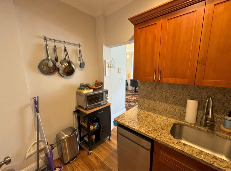 Building Photo - 429 Marlborough St