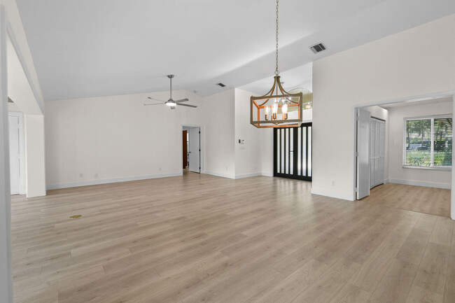 Building Photo - 18934 Loblolly Bay Ct