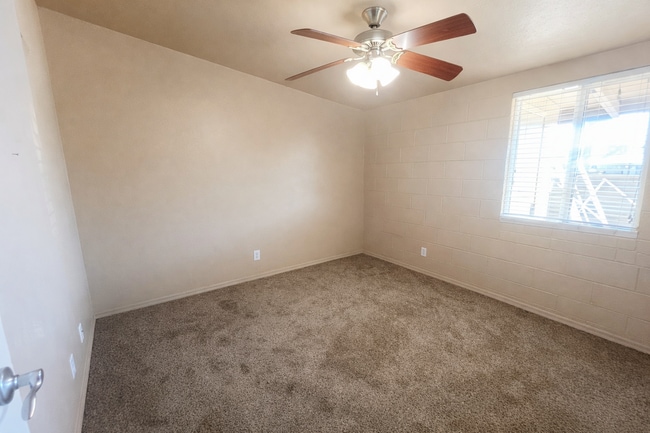 Building Photo - 2821 N Columbus Blvd