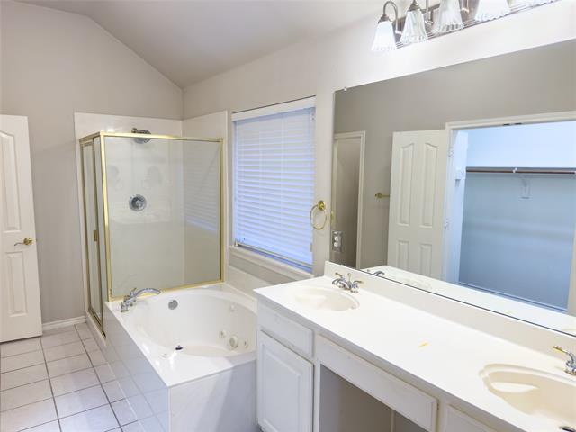 Building Photo - 3709 Alder Trail