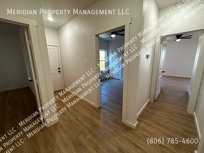 Building Photo - 5802 Urbana Pl