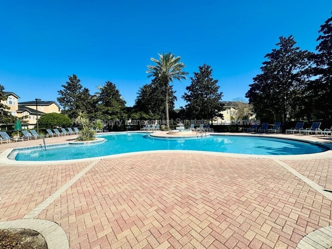 Building Photo - 10075 Gate Pkwy N