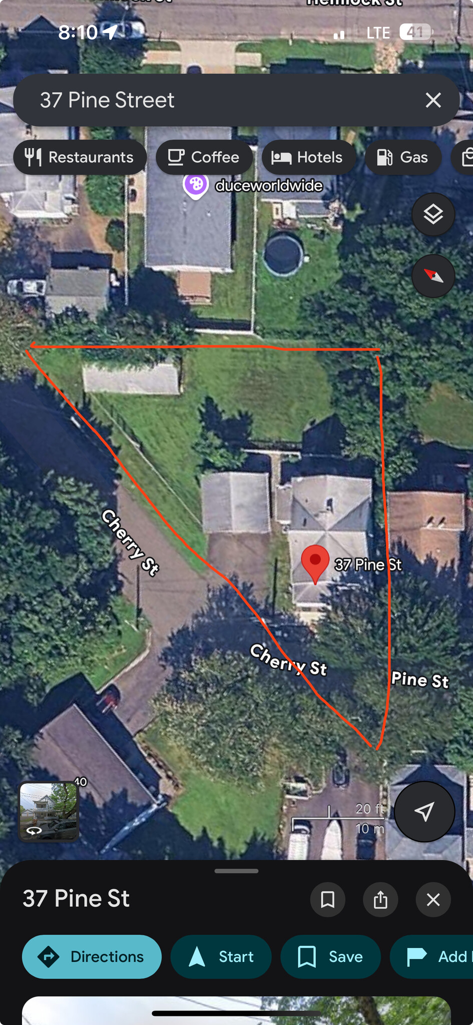 Large fenced in back yard - 37 Pine St