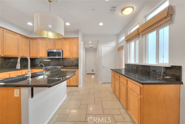 Building Photo - 6264 Manzanita Way