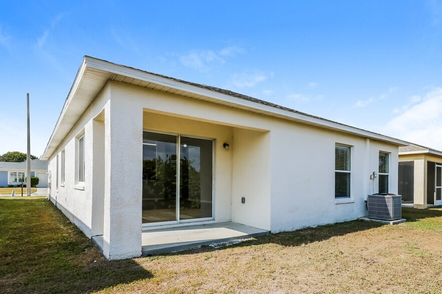 Building Photo - 12926 Fieldmoor Ct