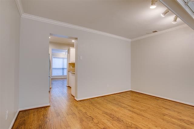 Building Photo - 4414 Buena Vista St