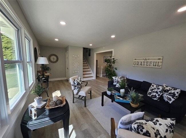 Building Photo - 2968 McGlynn Ct