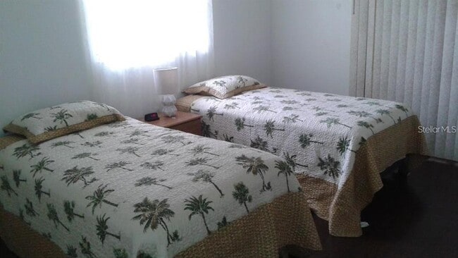 Building Photo - 201 Bedford Trail